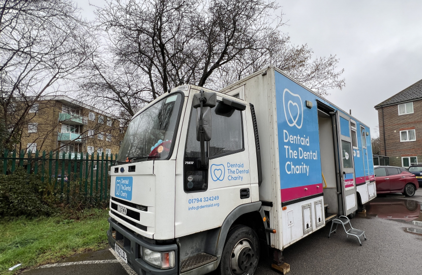 Dental Bus