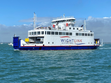 cross solent ferry